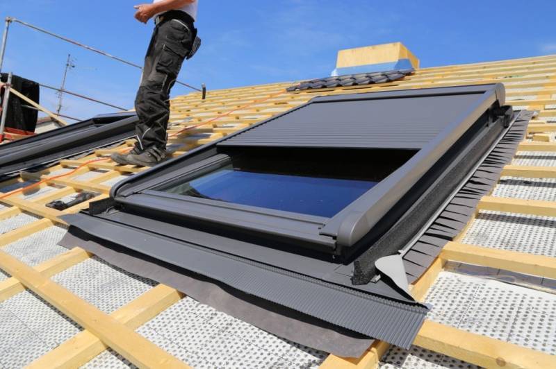 Réalisation d’une pose de Velux sur un changement de toiture à la Colle sur Loup